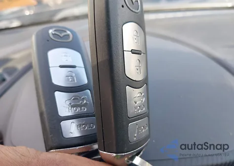 2014 Mazda Mazda3 I Touring из США, поврежденный, VIN JM1BM1V77E1127287